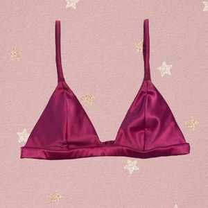 Victoria’s Secret Magenta Unpadded Bralette